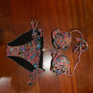 Victoria's Secret Swim Suit 2 piece medium, excellent used condition